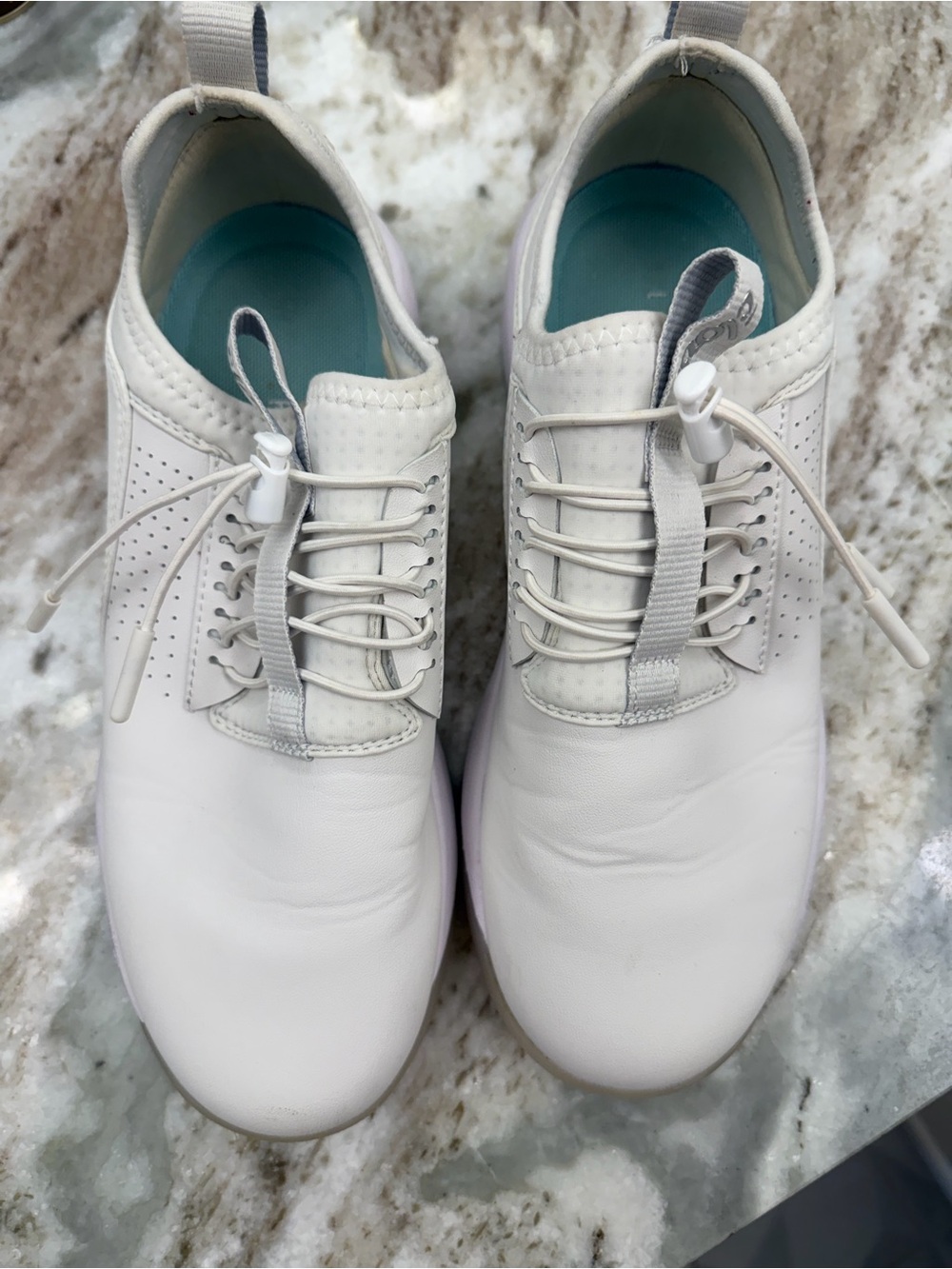 White Clove Classic Nursing Shoes